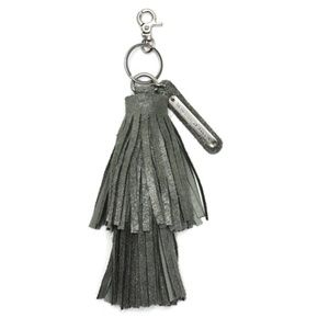 NWT Monserat De Lucca Cava Gray Sparkle/Shimmer leather double tassel key fob